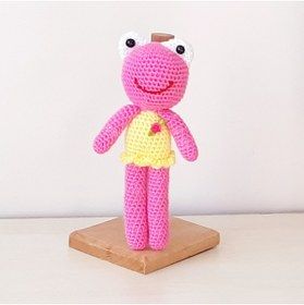 Resim nildamigurumi Amigurumi Örgü Oyuncak Kurbağa Kız 
