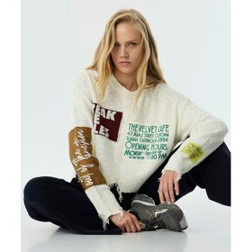 Resim Twist Slogan Jakarlı Patchli Kadın Triko (TW6250050372) 