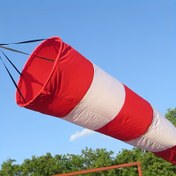 Resim Dayanıklı 59.94cm Kırmızı ve Beyaz Çizgili Rüzgar Kolu - Ağır Hizmet Polyester ile Kolay Asma Galvanizli saç tokası, Parklar, Çiftlikler ve Ev Bahçeleri için İdeal - Hava Koşullarına Dayanıklı Açık Hava Rüzgar Yön Göstergesi ve Dekoratif Bane 