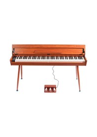 Resim Jwin Sapphire Sdp-115 Çekiç Aksiyonlu 88 Tuşlu Dijital Piyano - Kahve 