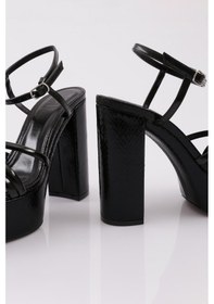 Resim Dgn 28 Kadın Bilekten Bağlama Kalın Taban Topuklu Ayakkabı 28-2125-R145206 Siyah 