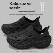 Resim Erkekler Dışında Kalın Tabanlı Sandaletler Giyer Tire Bottom Black 