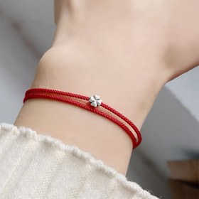 Resim Dört Yapraklı Çit Kolye ile Şık Kırmızı Paspas - Vintage Tarz, Pamuk Malzeme, Sevgililer Günü ve Doğum Günleri için Mükemmel, Her Gün Aksesuarı|Vintage Aksesuarı|Pamuk Kolye 