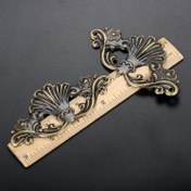 Resim 8 Adet Antika Bronz Vintage Tarzı Dekoratif Köşe Koruyucular - Çiçek Motifli Zarif Boş Metal Tasarım, Mobilya, Dolaplar, Masalar & Mücevher Kutuları İçin Mükemmel, Çiviler Dahil, Mobilya Köşe Koruyucu 