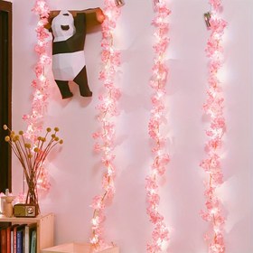 Resim 1 Rulo, LED Kiraz Çiçeği Işıklı Dize (2m/6.56ft, 20 Led) - Pille Çalışan Sıcak Beyaz Peri Işıkları Doğum Günü, Düğün, Ramazan, Yeni Yıl, Noel Festivali Süslemesi İçin - Pembe Plastik Duvar Asma Işıklar (Pil Dahil Değildir), Parti Atmosfer Aydınlatması | Şık Duvar Aydınlatması | Pil ile Çalışan Işıklar, Dekorasyon için Işıklar 
