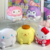 Resim Sanrio Klasik Noel Rahat Oyuncaklar: 5 Adet Hello Kitty, My Melody ve Arkadaşları - Yumuşak, Esnek, Elektriksiz 
