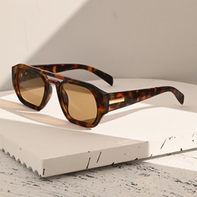 Resim 1 Çift Retro Kare Gözlük - Kaplumbağa Kabuğu Çerçeve, Reçetesiz Dekoratif Gözlükler, Kadınlar ve Erkekler için Vintage Modern Tarz, Günlük & Parti Kullanımı ile Lens Bezi Dahil - Doğum Günü, Yıldönümü, Moda Etkinlikleri İçin İdeal Hediye, Kadınlar için Gözlük 