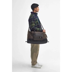 Resim Barbour Field Yağlı Seyahat Çantası OL71 Olive-Black 
