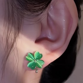 Resim St. Patrick Günü için yeşil şanslı yonca küpeleri, tatil takı hediyesi 