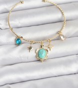 Resim BURCU MODA Caretta Caretta Charmlı Gold Renk Kadın Bileklik 