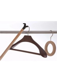 Resim Doğal Renk Ahşap Gardırop Çubuğu 