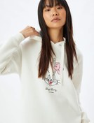 Resim Şardonlu Bugs Bunny Oversize Sweatshirt Arkası Baskılı Kapüşonlu Lisanslı 