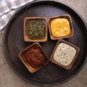 Resim El Yapımı Akasya Ağacı 6’lı Ahşap Çerezlik ve Kahvaltılık Seti – 11 cm Yuvarlak Doğal Ahşap Sunum Kaseleri, Şık ve Fonksiyonel Mutfak Sunum Gereçleri (Kare) 