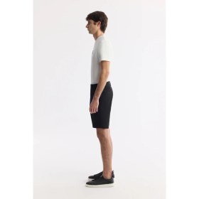 Resim AVVA Erkek Siyah Yanı Lastikli Gofreli Bi-Stretch Slim Fit Chino Şort A51Y3730 