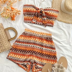 Resim Kadınlar İçin Retro Renkli Desenli Crop Top ve Şort Takımı 