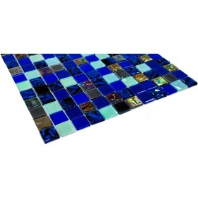 Resim MozaiKristaL Havuz ve Yaşam Alanlarının Tüm Yüzeyleri Için Kristal Cam Mozaik. Cam Ölçüleri: 23X23X4 Mm. File Ölçüsü: 30X30 Cm. (1 Kutu=11 File Karo=1 M2 Fiyatıdır) 