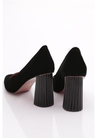 Resim Dgn 660-22y Kadin Sivri Burun Parmak Dekolteli Galvaniz Ökçe Topuklu Ayakkabi 660-1918-R1700 Siyah Velvet 