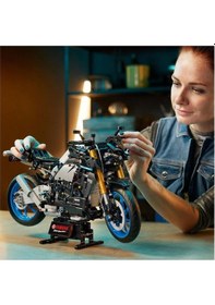 Resim LEGO® Technic 42159 Yamaha Mt 10 Sp 1478 Parça 