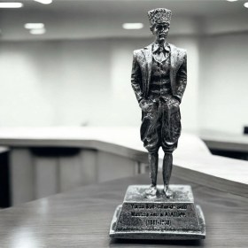 Resim Dekoratif Polyester Atatürk Heykeli 18 Cm Gümüş Eskitme 