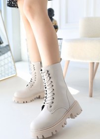 Resim pazarella Neole Bej Cilt Bağcıklı Bot 