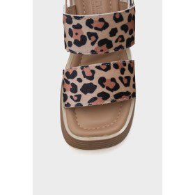 Resim Capone Outfitters Dora Dolgu Topuklu Çift Bantlı Kadın Sandalet 