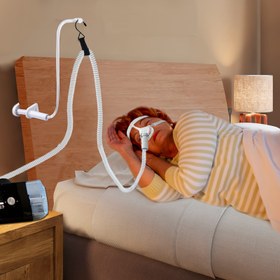 Resim 1 Set CPAP Hortum Tutucu - Yatak için CPAP Hortum Askısı Tıkanmayı Önler, Hortumu Yüzünüzden ve Kollarınızdan Uzak Tutarak Daha İyi Uyumanızı Sağlar 