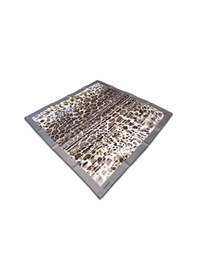 Resim Cacharel Gri Karma Desen Tivil İpek Eşarp 8851313-912 
