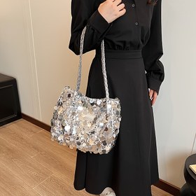 Resim Şık Beyaz Pullu Kavanoz Çanta - Parti, Seyahat ve Akşam Etkinlikleri için Şık Koltuk Çantası, Fermuar Kapatma, Polyester Astarlı, Kozmetik Çantası Dahil, Parti Aksesuarı, Zarif Tasarım, Parıltılı Süslemeler 