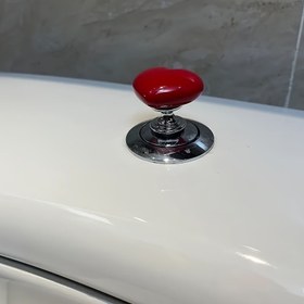 Resim Kalp Şeklinde Kırmızı Tuvalet Sifon Düğmesi Uzatıcı - Dayanıklı Plastik/Metal Dekoratif Banyo Yükseltme, Kolay Kurulum, Modern Banyolar için Sanatsal Tasarım 