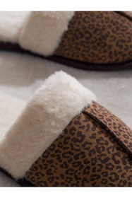 Resim LC Waikiki Karışık Leopar Desenli Kadın Ev Terliği 