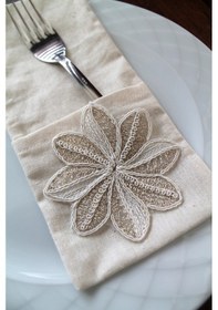 Resim 6 Adet Dekoratif Rüzgar Gülü Dantelli Kaşıklık Servis Sunum Krem 