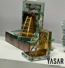 Resim Climb Kristal Kitap Tutucu 