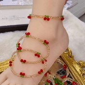 Resim Kadınlar için Ayarlanabilir Elastik Kiraz Boncuklu Halhal - Işıltılı Yapay Kristal Vurgular, Kırmızı & Yeşil Yaz Partisi Takısı, Yıkanabilir Şık Retro Ayak Bileği Bileziyesi Günlük Kullanım ve Mardi Gras Kutlamaları İçin, Taş Süslemeli Halhallar 