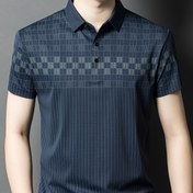 Resim Erkekler İçin Şık Ekose Desenli Golf Gömleği - Kısa Kollu, Lacivert ve Beyaz Dikey Çizgili, Yazlık Günlük Dış Giyim, Makinede Yıkanabilir Polyester, Ön Düğme Detaylı 