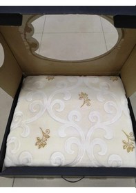 Resim Pırıltı Embos Çift Kişilik Battaniye Patik Hediyeli - Kemik G 