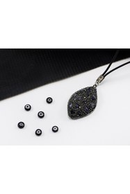 Resim biuti Parlak Siyah Taşlı Mor Doğal Taşlı Araba Dikiz Ayna Süsü, Yeni Araba Hediyesi 