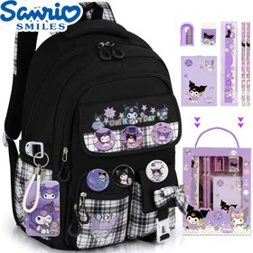 Resim Sanrio Lisanslı Kuromi Büyük Kapasiteli Omuz Çantası, 6 Rozet, Kartlık ve Kırtasiye Seti Dahil – Okul İçin Mükemmel Hediye! 