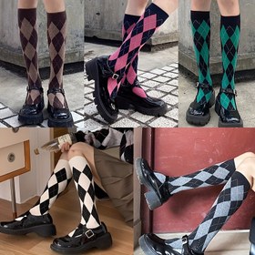 Resim Kızlar İçin Bir Çift Romboşekilli Ekose Dizaltı Çoraplar, Vintage İngiliz Tarzı 