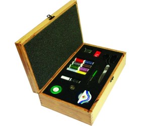 Resim Singer 6160 Brilliance Dikiş Makinesi + Ahşap Dikiş Seti 