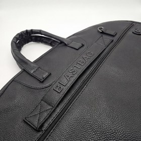 Resim BlastBag® Takım Elbise Çantası 