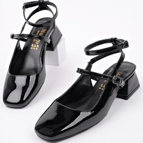 Resim Muggo Chopra Kare Burun Çift Kemerli Bilekten Bağlamalı Arkası Açık Kısa Topuklu Ayakkabı Sıyahrugan 