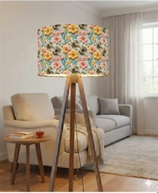 Resim Arılar Ve Çiçekler Desenli Masif Çam Ayaklı Kumaş Tripod Lambader Çok Renkli 