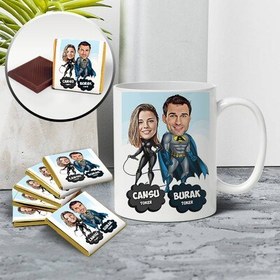Resim Süper Kahraman Çiftler Karikatürlü Kupa ve Çikolata 