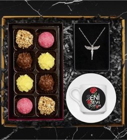 Resim Sevgililere Özel Tasarım Fincan & Truffle Çikolata Kutusu & Zirkon Taşlı Gümüş Renk Melek Kolye Hediye Seti 
