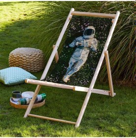 Resim Astronaut Katlanır Şezlong Ahşap Fırınlanmış Gürgen Ağacı, Süet Kumaş Çok Renkli 