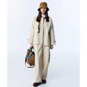 Resim Twist Kadın GÖRSEL BASKILI Oversize Trençkot Natürel Renk Gömlek Yaka ile Modern Stil TS1260011011003 