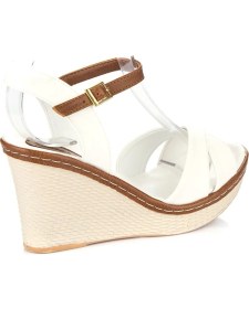 Resim Fox Shoes Beyaz Kadın Dolgu Topuklu Ayakkabı Suni Deri 9 cm Taban Tipi ile Şık Tasarım 9674040209 