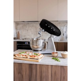 Resim smeg 50's Style Steady-Mix 4,8 L Siyah SMF04 Stand Mikser Mutfak Şefi 