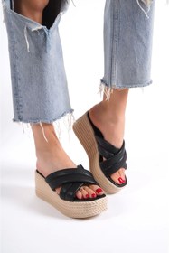 Resim Genel Markalar Joymıx Dolgu Topuklu Ortopedik Taban Hasır Görünümlü Kadın Terlik Kt - Siyah 