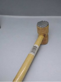 Resim Natural Ahşap Saplı Et Dövme Çekici 